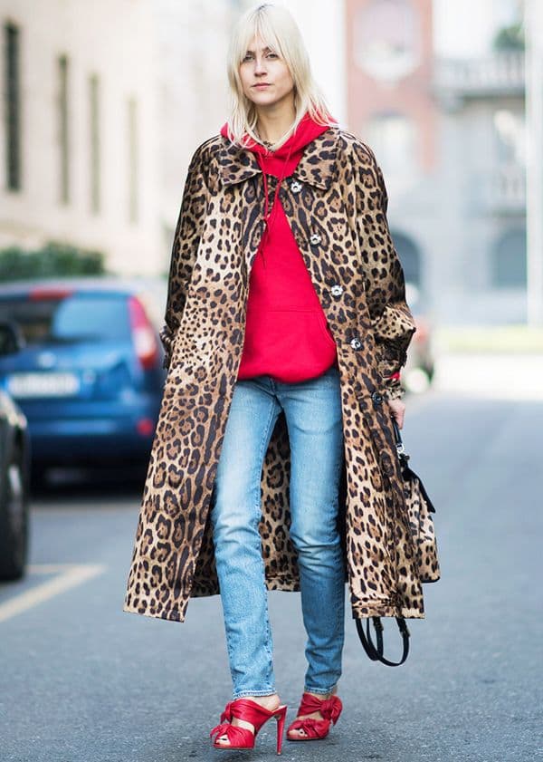 قرمز یک رنگ زیبا که به همه می آید