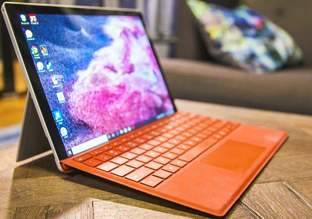 Microsoft Surface 7 Pro 1024x720 - بهترین محصولات تکنولوژی و فناوری برای خرید در حال حاضر کدام اند؟