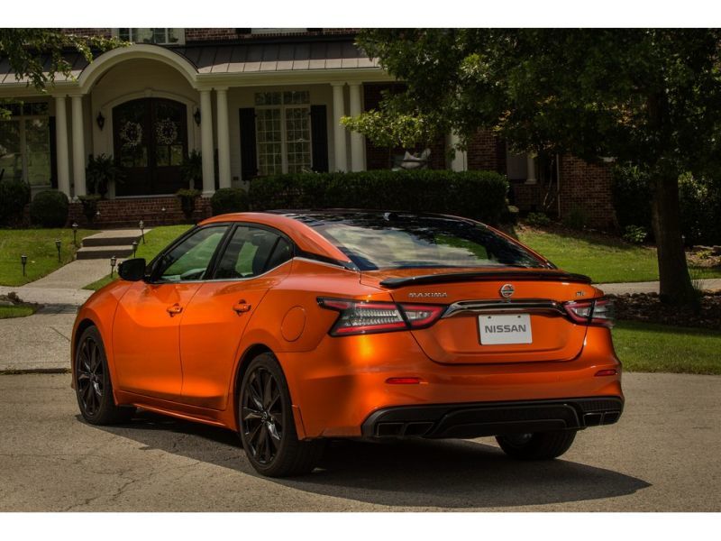 نیسان ماکسیما 2020