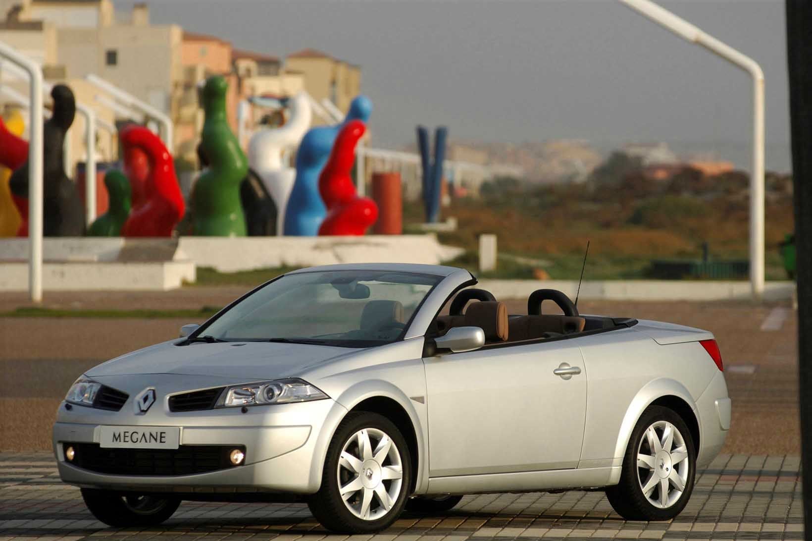 مشخصات فنی خودرو عجیب سریال پایتخت/ هر آنچه باید از ماشن بهتاش بدانید