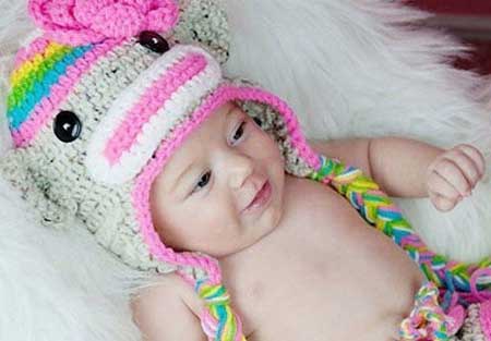 مدل های شال و کلاه بافتنی دخترانه و بچه گانه