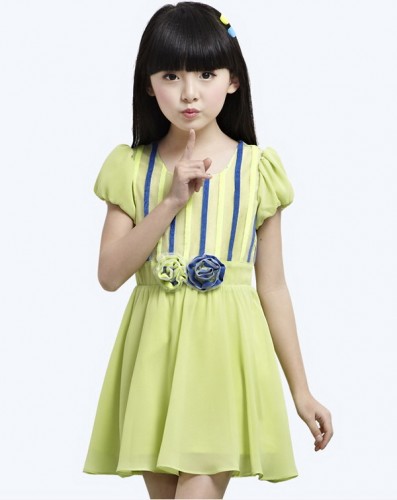 پیراهن دخترانه