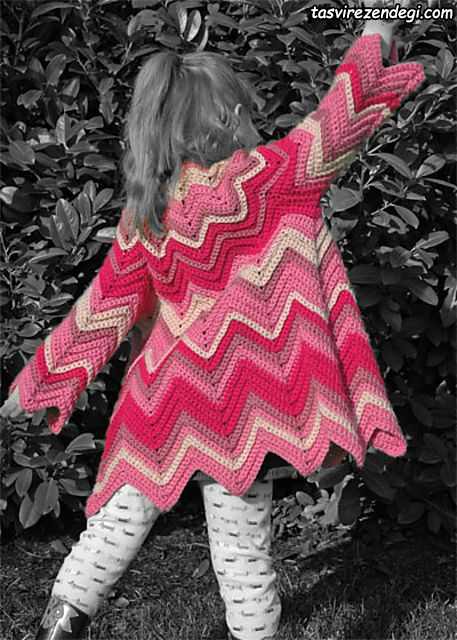 پالتو بافتنی دخترانه صورتی زیگزاگی