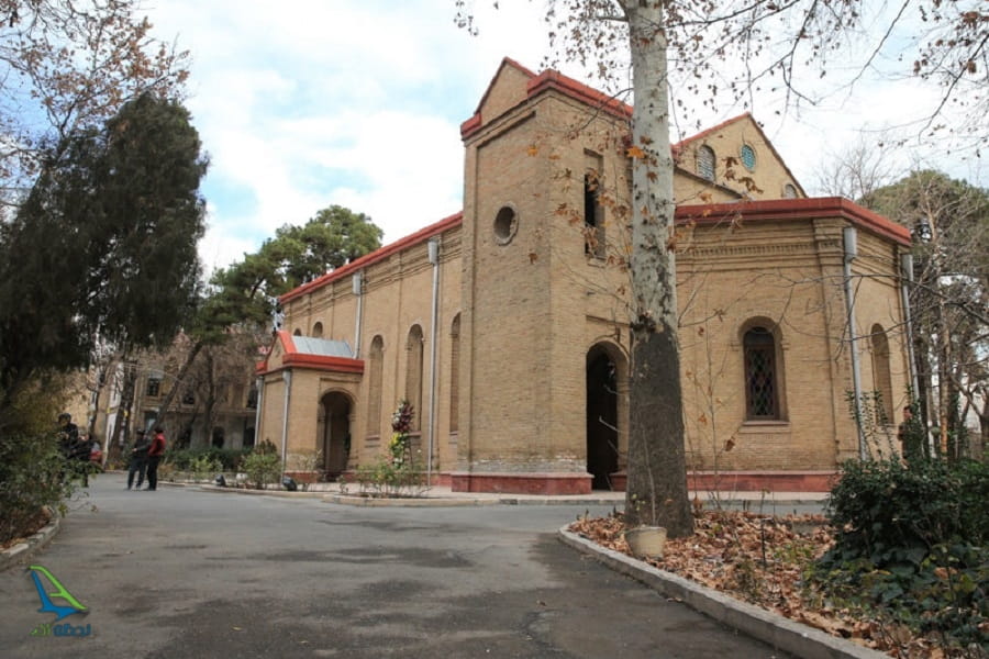 کلیساهای تران