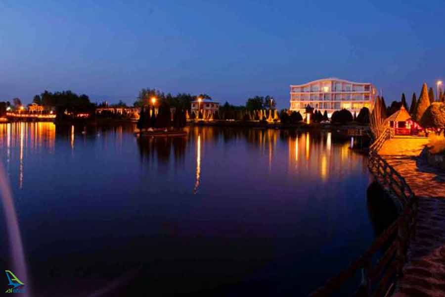 ساحل زیبای چمخاله