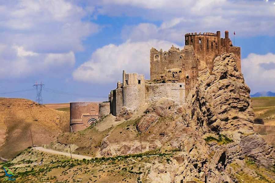 آشنایی با قلعه الموت  قزوین