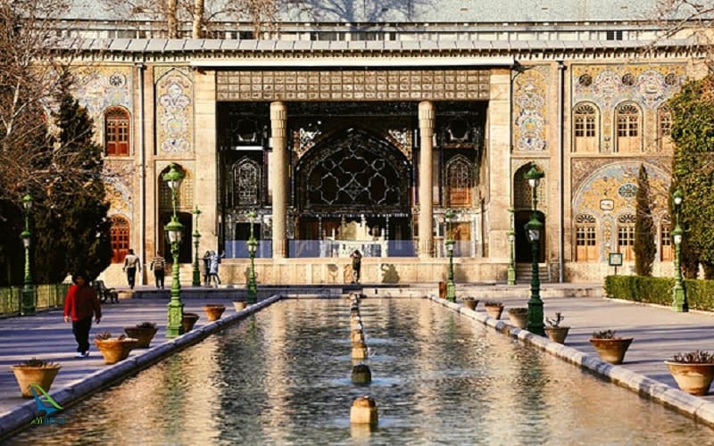 محوطه کاخ گلستان