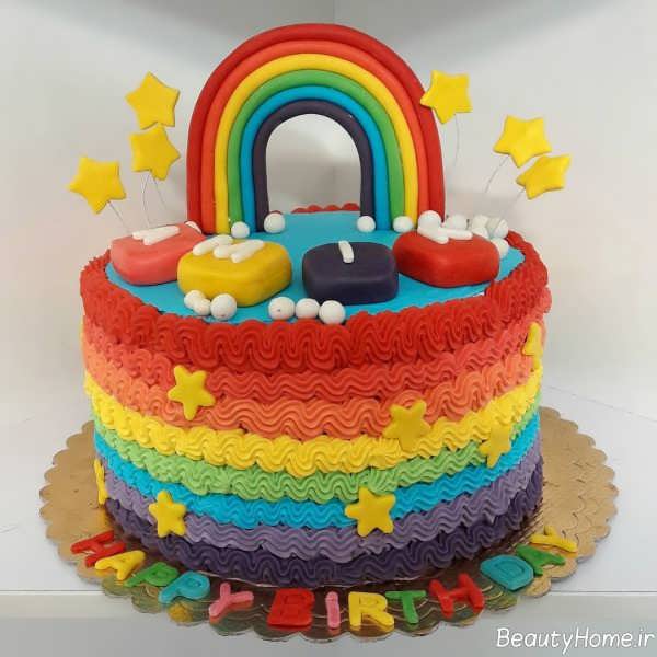 تزیین کیک تولد با تم رنگین کمان