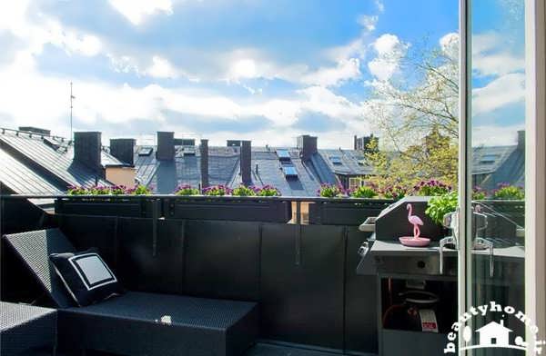 تراس زیبا در دکوراسیون داخلی منزل شیک