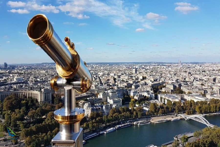 بازدید از برج ایفل