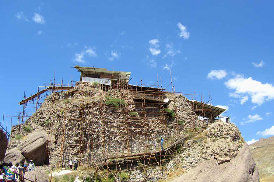 معماری قلعه الموت 