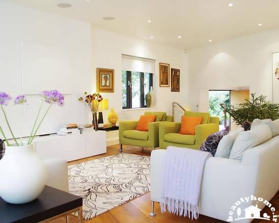 دکوراسیون اتاق پذیرایی سفید