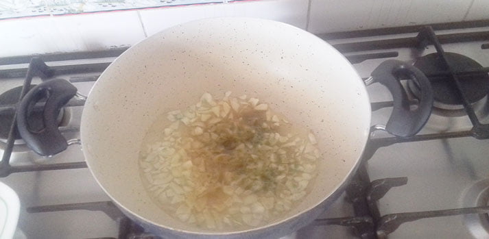 پیاز-داغ-و-ادویه